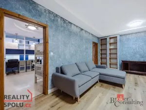 Prodej bytu 4+1, Nupaky, U Valu, 83 m2