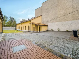 Pronájem kanceláře, Pardubice, třída Míru, 140 m2