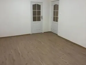 Pronájem bytu 2+1, Praha - Strašnice, U krbu, 55 m2