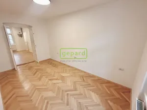 Pronájem bytu 2+kk, Praha - Žižkov, Vlkova, 39 m2