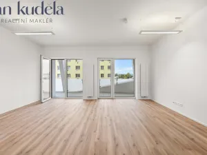 Pronájem bytu 2+kk, Brno, Komárovská, 54 m2