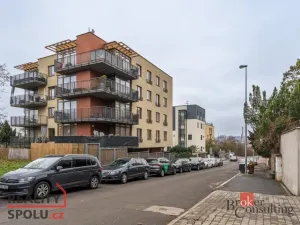 Pronájem bytu 2+kk, Praha - Libeň, Nad Rokoskou, 47 m2