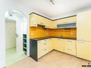 Pronájem bytu 1+1, Praha - Čakovice, Otavská, 29 m2