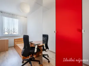 Pronájem bytu 4+1, Praha - Hostivař, Tesaříkova, 79 m2