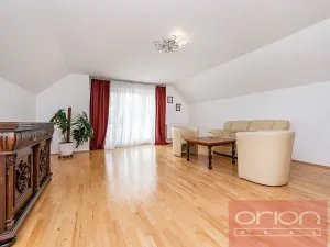Pronájem rodinného domu, Praha - Suchdol, Havraní, 350 m2