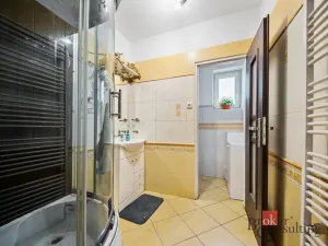 Prodej rodinného domu, Holice, Bratří Čapků, 262 m2