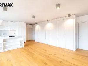 Pronájem bytu 5+kk, Praha, U krčské vodárny, 136 m2