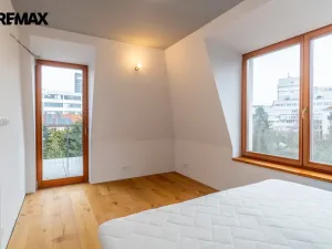 Pronájem bytu 5+kk, Praha, U krčské vodárny, 136 m2