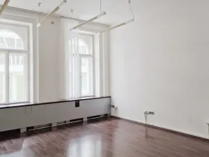 Pronájem kanceláře, Praha - Nové Město, Opletalova, 64 m2