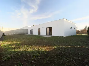 Pronájem bytu 3+kk, Litvínovice, Boční, 81 m2