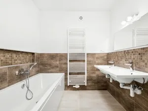 Pronájem rodinného domu, Zlonín, Lísková, 192 m2