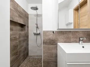 Prodej rodinného domu, Zlonín, Lísková, 192 m2