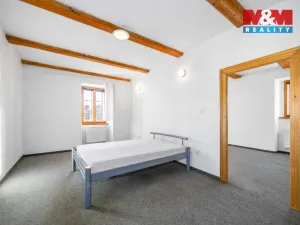 Pronájem zemědělské usedlosti, Dobrovíz, Kladenská, 10270 m2
