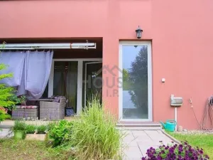 Prodej rodinného domu, Jenštejn, Hradní, 230 m2