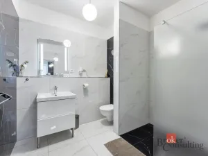 Prodej ubytování, Broumov, Malé náměstí, 298 m2