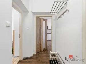 Prodej ubytování, Broumov, Malé náměstí, 298 m2