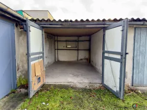 Pronájem garáže, Pardubice, Na Okrouhlíku, 15 m2