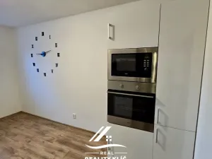 Pronájem bytu 2+1, Ostrava, Hornopolní, 60 m2