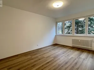 Pronájem bytu 1+1, Ostrava, Bulharská, 34 m2