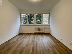 Pronájem bytu 1+1, Ostrava, Bulharská, 34 m2