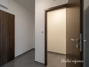 Pronájem bytu 2+kk, Praha - Štěrboholy, Kryšpínova, 54 m2