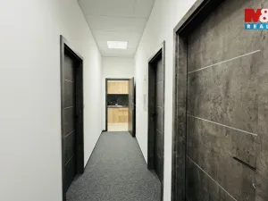 Prodej kanceláře, Klecany, V Honech, 179 m2