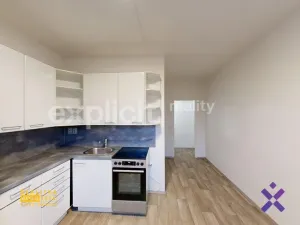 Pronájem bytu 1+1, Zlín, Dlouhá, 40 m2