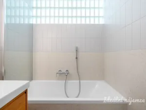 Pronájem bytu 3+kk, Praha - Michle, V zápolí, 77 m2