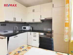 Pronájem bytu 2+kk, Praha - Hlubočepy, Pod třešněmi, 50 m2