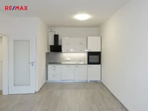 Pronájem bytu 2+kk, Chrudim, Luhanova, 58 m2