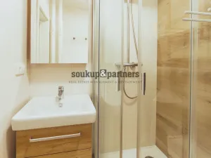 Prodej bytu 2+1, Praha - Smíchov, U Mrázovky, 52 m2