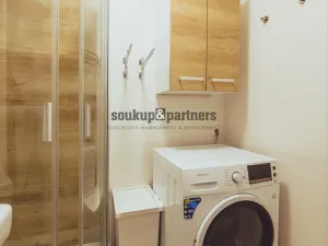 Prodej bytu 2+1, Praha - Smíchov, U Mrázovky, 52 m2