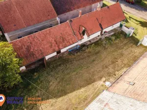 Prodej rodinného domu, Chlum, 823 m2