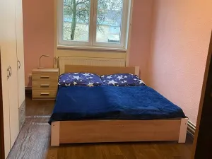 Pronájem bytu 2+1, Tisová, 57 m2