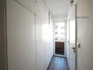 Prodej bytu 2+1, Hradec Králové, Bidlova, 65 m2