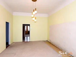 Prodej bytu 2+1, Louny, Husova, 76 m2