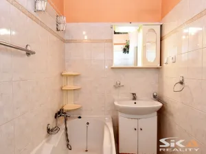 Prodej bytu 2+1, Louny, Husova, 76 m2