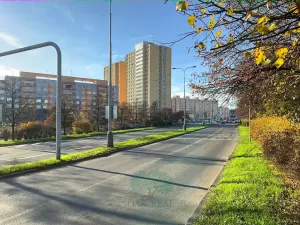 Prodej bytu 1+kk, Praha - Háje, Hlavatého, 27 m2