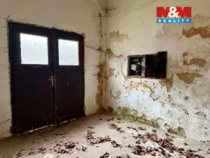 Prodej komerční nemovitosti, Kryry - Běsno, 490 m2