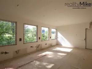 Prodej komerční nemovitosti, Liberec, Výletní, 1088 m2