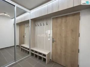 Pronájem bytu 3+kk, Praha - Vysočany, Ivana Hlinky, 95 m2