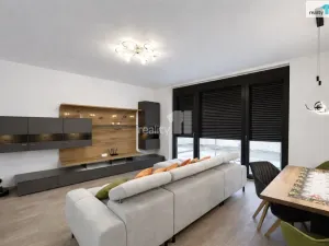 Pronájem bytu 3+kk, Praha - Vysočany, Ivana Hlinky, 95 m2