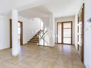 Pronájem rodinného domu, Praha - Břevnov, Rozdělovská, 360 m2