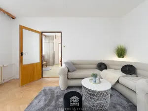 Prodej bytu 3+1, Velké Opatovice, Hliníky, 66 m2