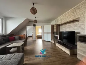 Prodej bytu 3+1, Teplice, U Hadích lázní, 73 m2