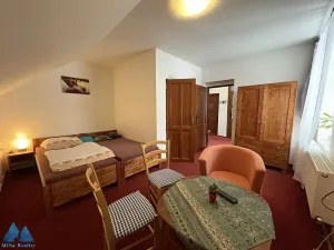 Pronájem restaurace, Horní Maršov, Třída Josefa II., 320 m2