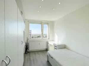 Pronájem bytu 2+kk, Praha - Ruzyně, Ciolkovského, 44 m2