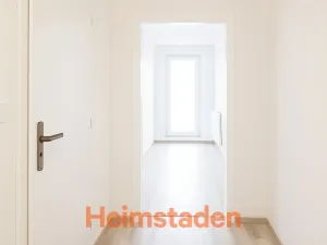 Pronájem bytu 1+kk, Karviná - Mizerov, Studentská, 27 m2