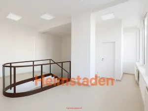 Pronájem kanceláře, Havířov - Město, nám. Republiky, 66 m2