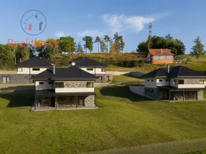 Prodej rodinného domu, Ondřejov, Pod Oborou, 232 m2